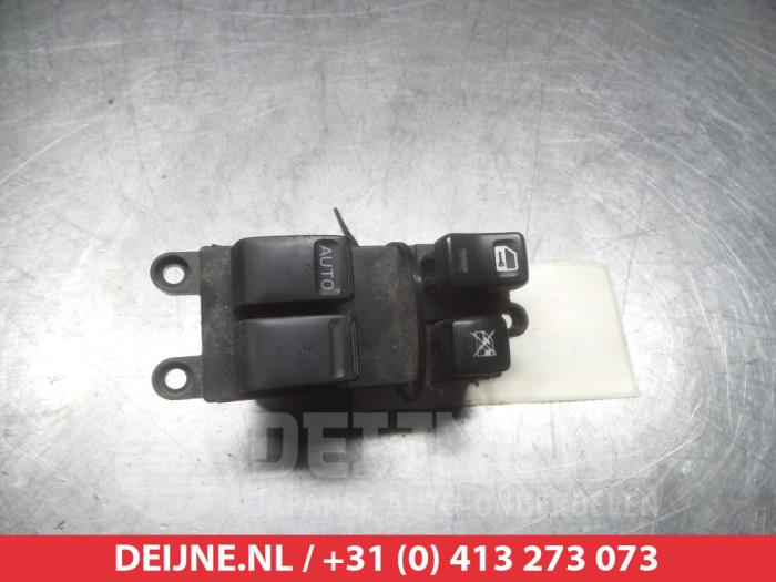 Nissan Almera Combischakelaar ramen O311624