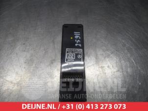 Mitsubishi Outlander Combischakelaar ramen O312018 foto 2