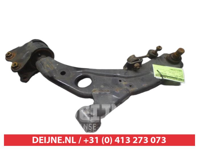 Mazda CX-7 Draagarm onder links-voor O380986