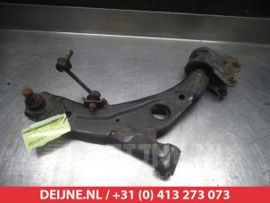 Gebruikte Draagarm onder rechts-voor Mazda CX-7 2.3 MZR DISI Turbo 16V AWD Prijs € 50,00 Margeregeling aangeboden door V.Deijne Jap.Auto-onderdelen BV