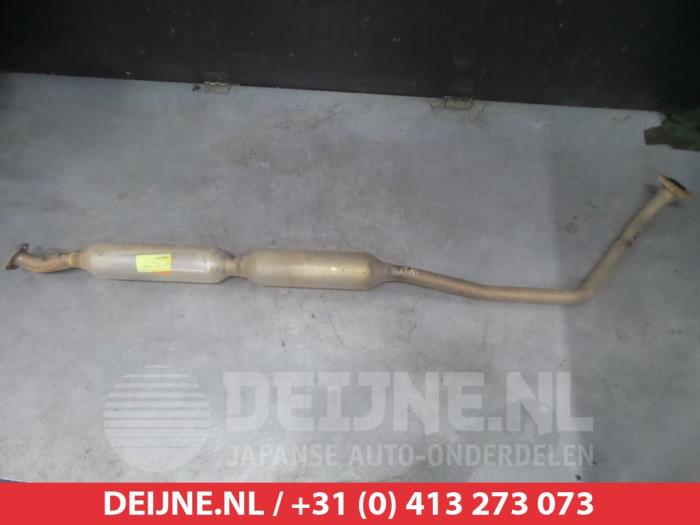 Gebruikte Uitlaat Middendemper Suzuki SX4 S-Cross (JY) 1.0 Booster Jet Turbo 12V Prijs € 50,00 Margeregeling aangeboden door V.Deijne Jap.Auto-onderdelen BV