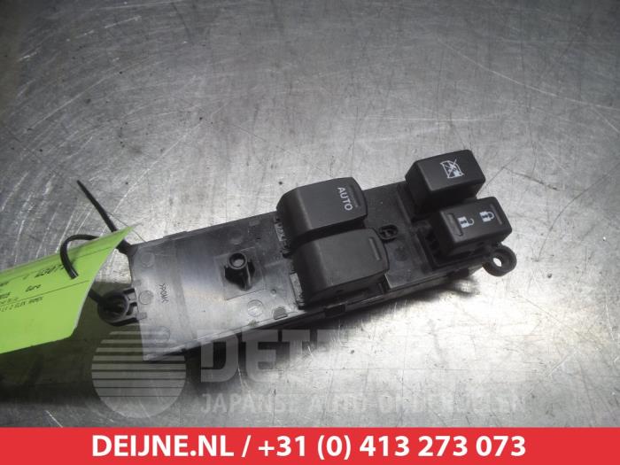 Suzuki Celerio Combischakelaar ramen O312295