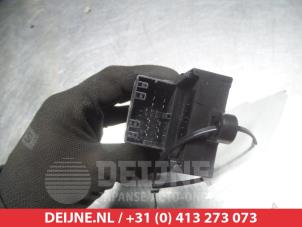 Suzuki Celerio Combischakelaar ramen O312295 foto 3