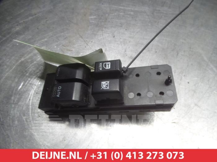 Suzuki Splash Combischakelaar ramen O312256