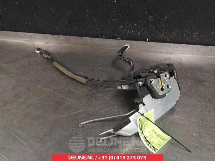 Mazda CX-7 Deurslot Mechaniek 4Deurs links-voor O279358