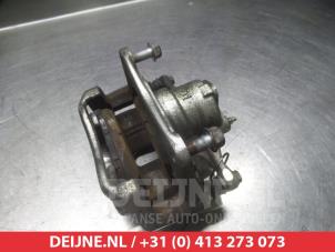 Toyota C-HR Front brake calliper, right O327033 photo 3