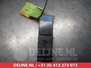Suzuki Swift Multi-functional window switch O312341 photo 2