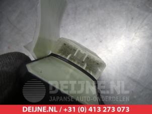 Suzuki SX-4 Multi-functional window switch O312252 photo 3