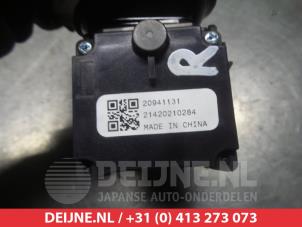 Chevrolet Cruze Wiper switch O309392 photo 2