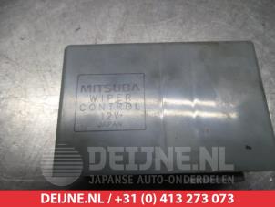 Honda CR-V Ruitenwisser Module O309358 foto 2