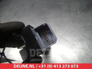 Toyota Prius Multi-functional window switch O312389 photo 2