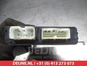 Lexus RX Central door locking module O292208 photo 3