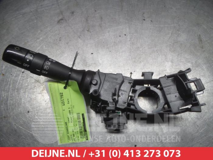 Lexus RX Licht Schalter O307028