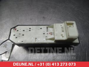 Toyota Auris Kombischalter Fenster O312513 foto 3
