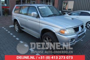 Mitsubishi Pajero Tür 4-türig rechts vorne O273486 foto 2