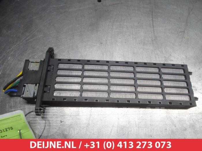 Nissan Qashqai Heizung Heizelement O310602