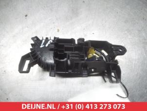 Nissan Qashqai Portiergreep 4Deurs links-achter O291879 foto 2