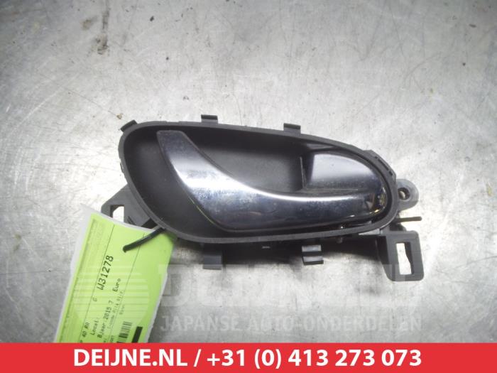 Nissan Qashqai Türgriff 4-türig rechts hinten O291975