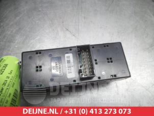 Ssang Yong Korando Multi-functional window switch O311920 photo 2