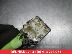 Daewoo Kalos Combischakelaar ramen O311905 foto 2
