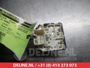 Chevrolet Spark Combischakelaar ramen O311401 foto 2