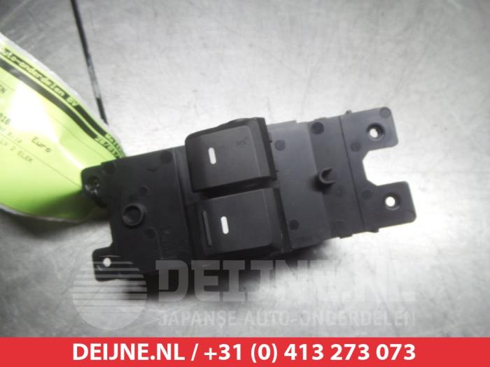 Hyundai I20 Combischakelaar ramen O311578