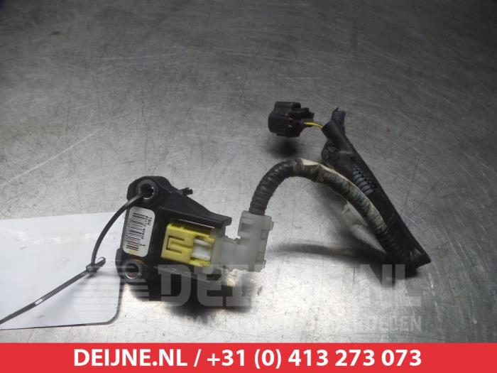 Toyota Yaris Airbag-Sensor O334548