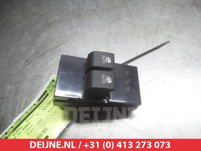 Kia Pro Ceed Combischakelaar ramen O311858
