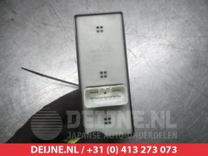 Kia Carnival Multi-functional window switch O311815 photo 2