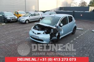 Toyota Aygo Portier 4Deurs links-achter O285879 foto 3