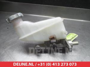 Hyundai I20 Master cylinder O336472 photo 2