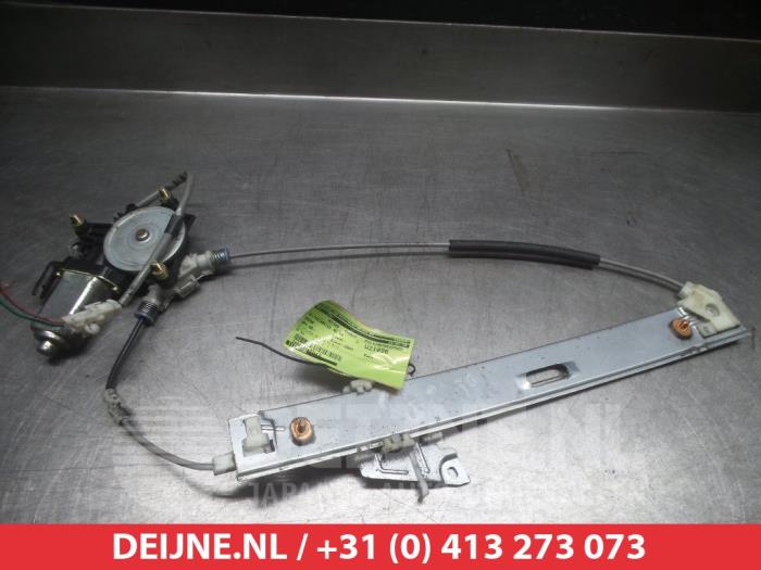 Mazda MPV Rear door window mechanism 4-door, right O291066