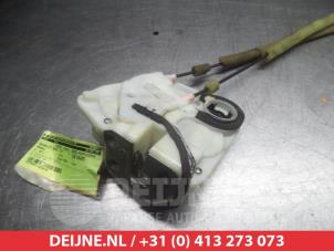 Mazda 2 Türschlossmechanik 2-türig rechts O279149 foto 2