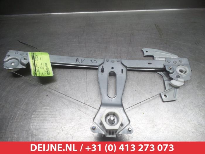 Toyota Aygo Ruitmechaniek 2Deurs rechts-voor O276369