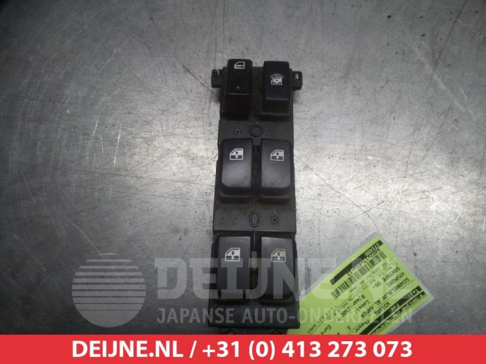 Hyundai Santafe Combischakelaar ramen O311545