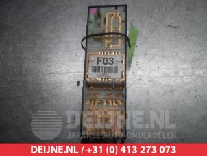 Subaru Impreza Kombischalter Fenster O311752 foto 2