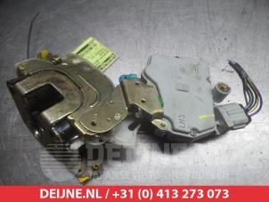 Nissan Terrano Door lock mechanism 2-door, left O279025 photo 2