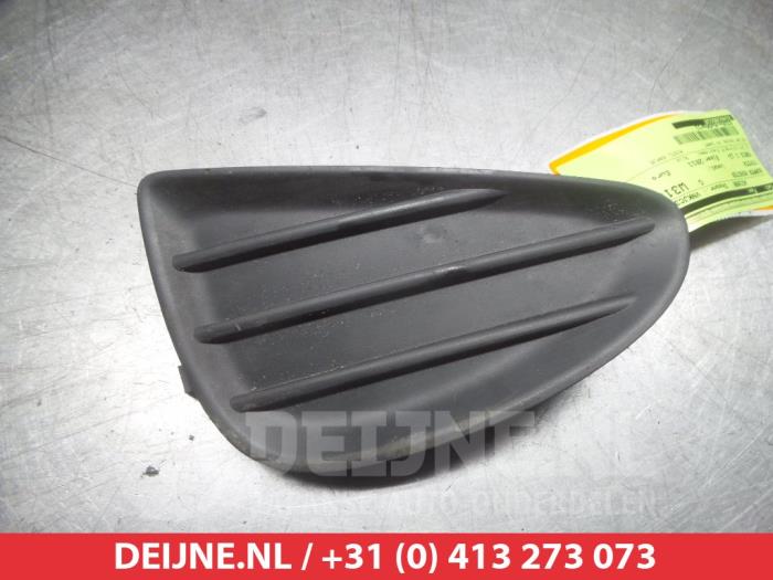Toyota Yaris Bumper Rooster O264694