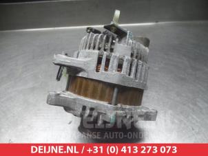 Gebruikte Dynamo Honda Jazz (GE6/GE8/GG/GP) 1.2 VTEC 16V Prijs € 40,00 Margeregeling aangeboden door V.Deijne Jap.Auto-onderdelen BV