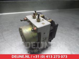 Suzuki Grand Vitara ABS Pumpe O338347 foto 2