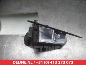 Toyota Verso-S Luftmengenmesser O343132 foto 2