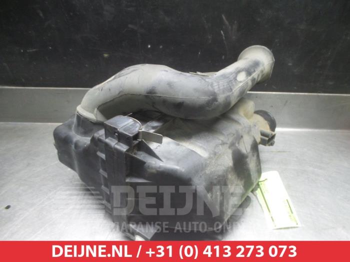 Toyota Verso-S Luchtfilterhuis O357397