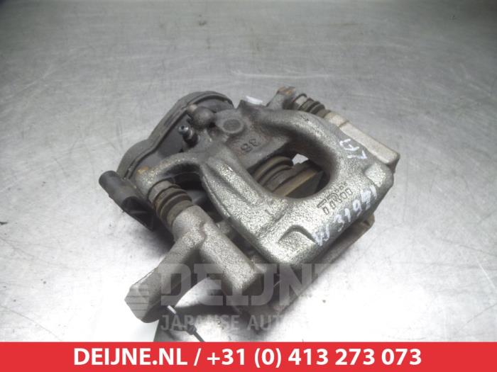 Nissan Qashqai Remklauw (Tang) links-achter O376202