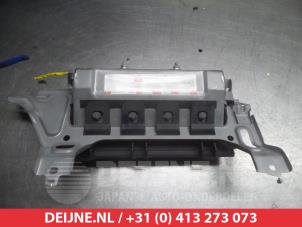 Mitsubishi Lancer Knieairbag O271753 foto 2