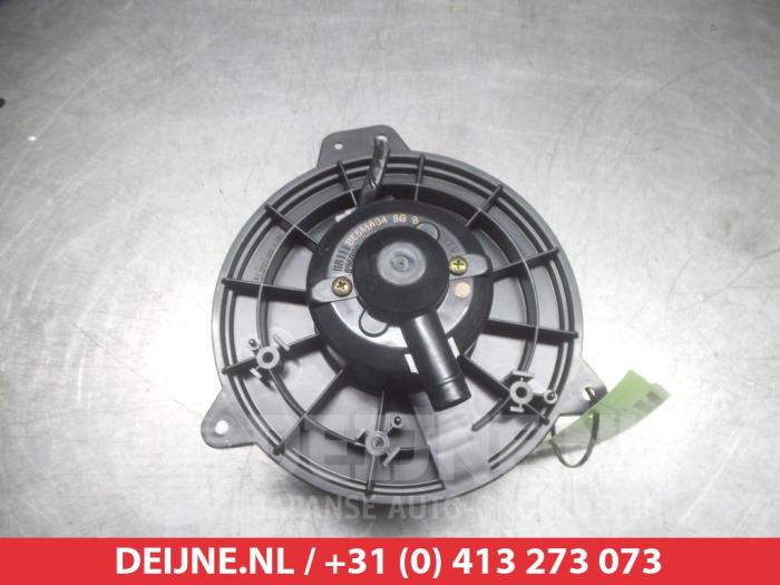 Mazda 323 Kachel Ventilatiemotor O366859