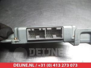 Nissan Primera Steuergerät Automatikkupplung O343208 foto 2