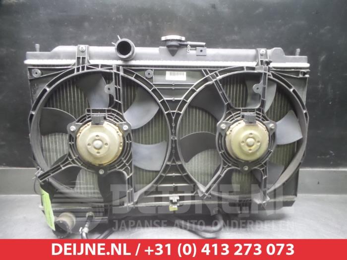 Gebruikte Radiateur Nissan Primera Traveller (W12) 2.0 16V Prijs € 100,00 Margeregeling aangeboden door V.Deijne Jap.Auto-onderdelen BV