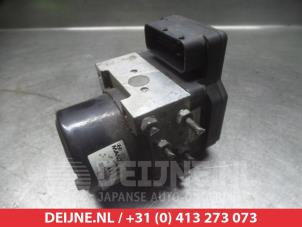 Gebruikte ABS Pomp Kia Sportage (JE) 2.0 CVVT 16V 4x2 Prijs € 50,00 Margeregeling aangeboden door V.Deijne Jap.Auto-onderdelen BV