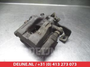 Toyota Urban Cruiser Rear brake calliper, left O376616 photo 2