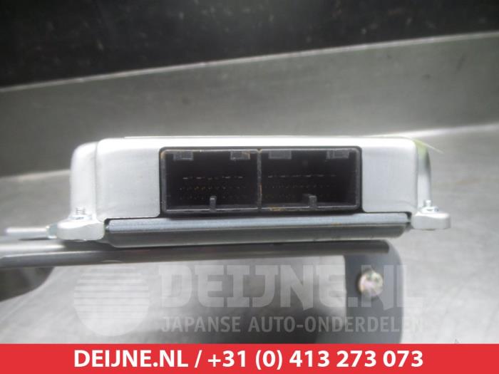 Start/Stop computer van een Toyota Urban Cruiser 1.33 Dual VVT-I 16V 2WD 2009